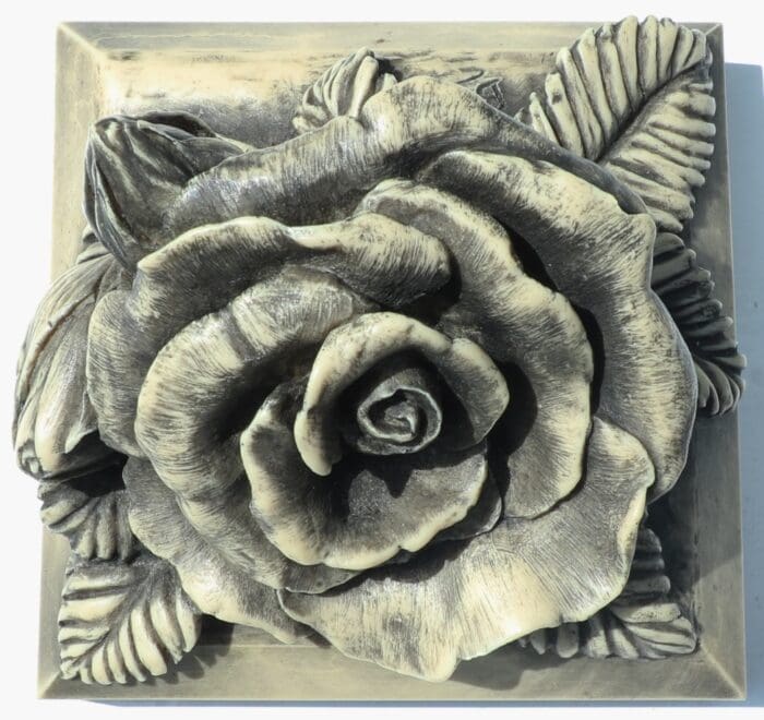 Garden Rose Wall Hanger - Image 2