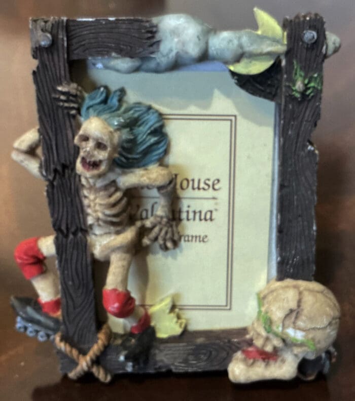 Mini Frame 3